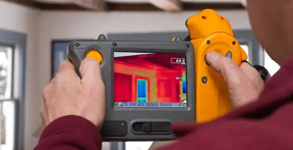 home energy audit service capturing thermal readings to analyze insulation and electrical efficiency in Tucson, AZ